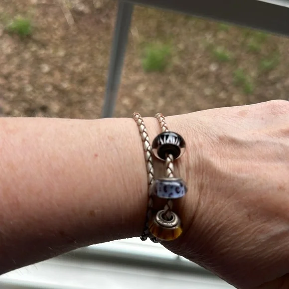 Pandora beads- discontinued tiger eye, zebra, leopard wrap bracelet in leather. - Picture 3 of 5